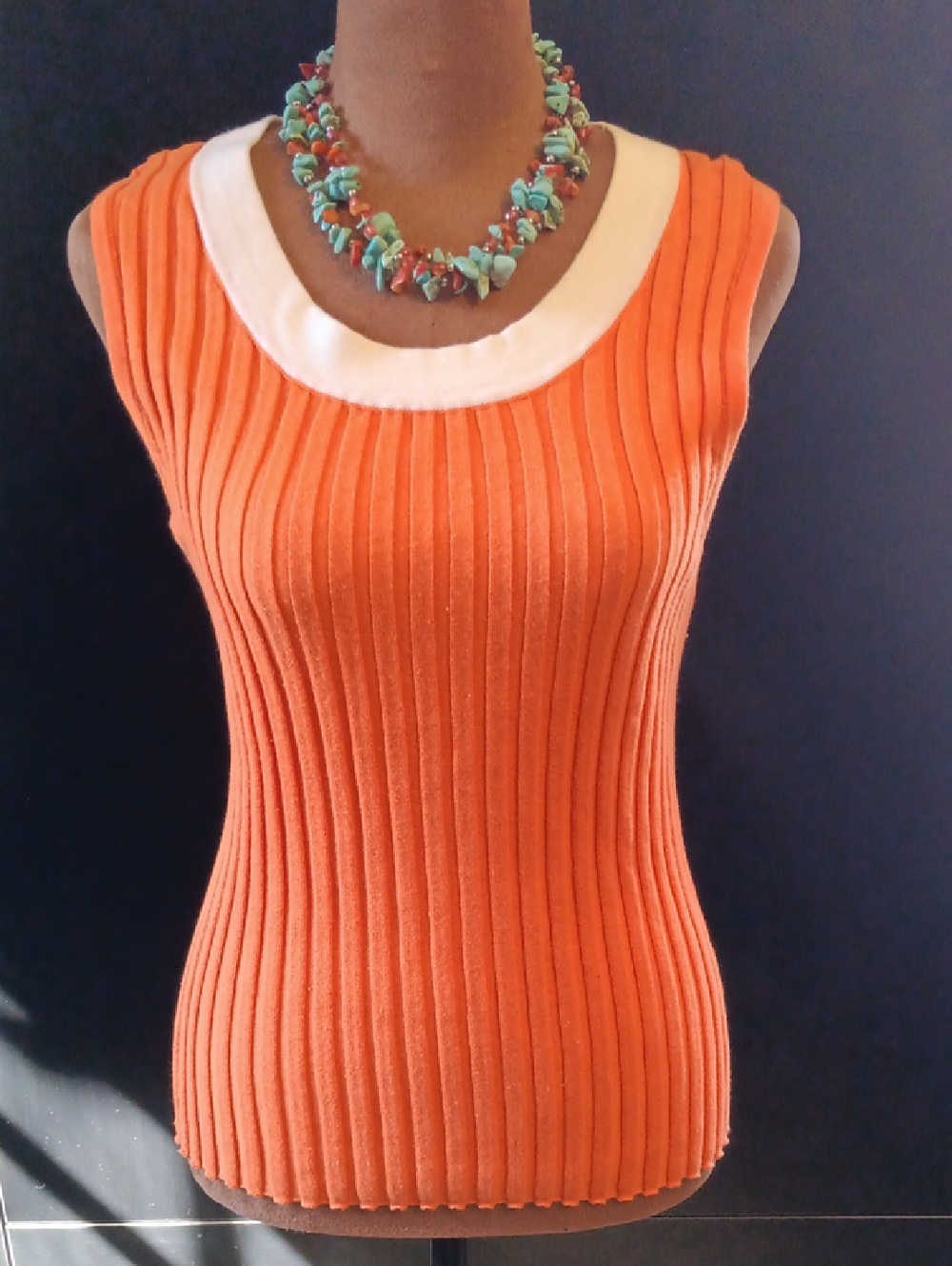 Kenar Orange Ribbed Knit Sleeveless Top White Contrast Scoop Neck Tank Size S